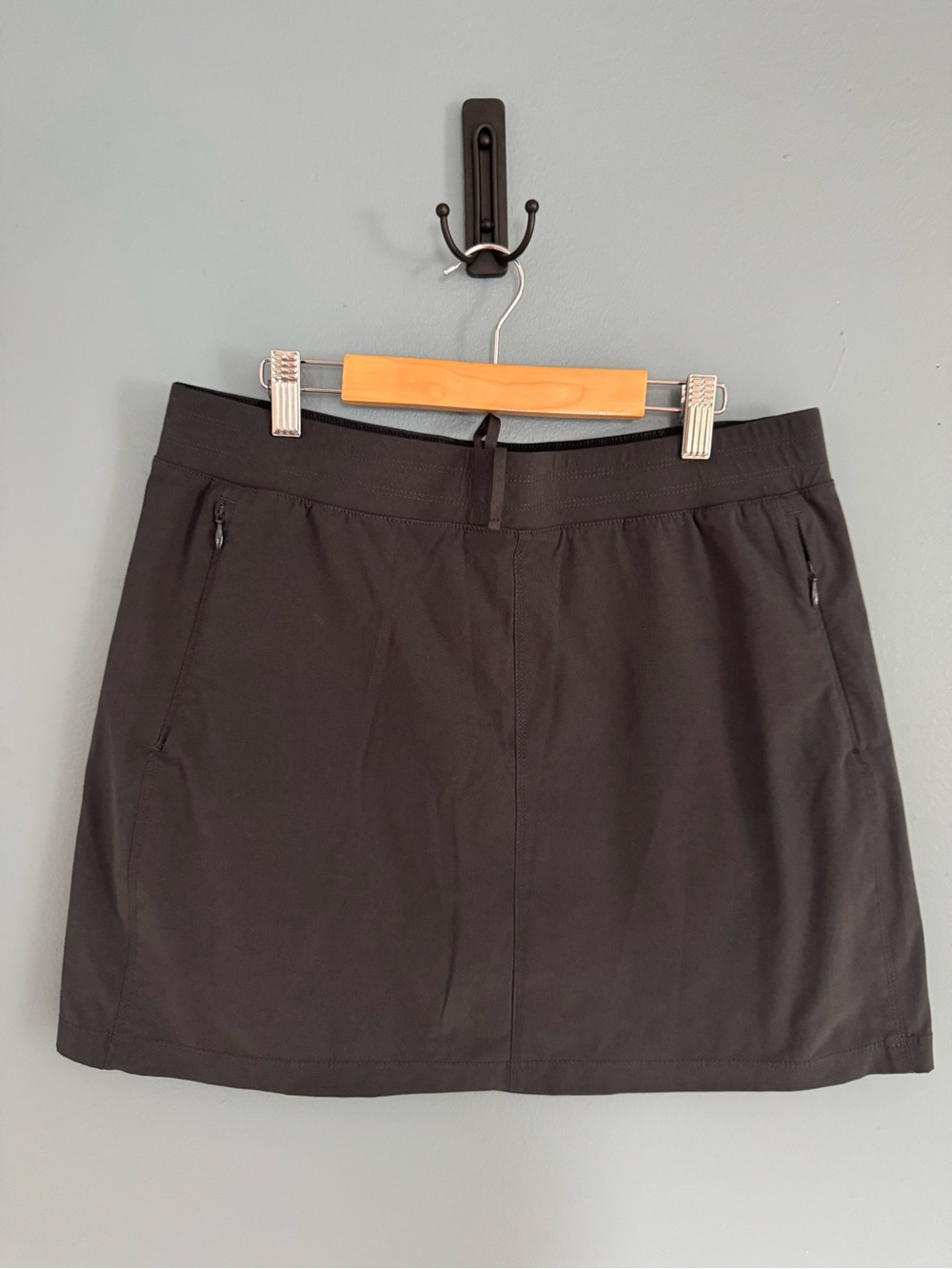 Kuhl Vantage Skort- Like New